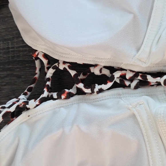 Coco Reef NWT Womans Swim Suit 36D Nylan Spandex One Piece Animal Print Brown. - Picture 7 of 16